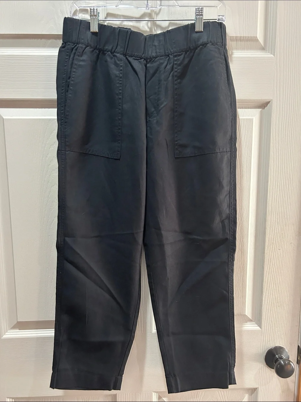 Banana Republic Black Cropped Linen-Blend Pull-On Ankle Pants with Patch Pockets